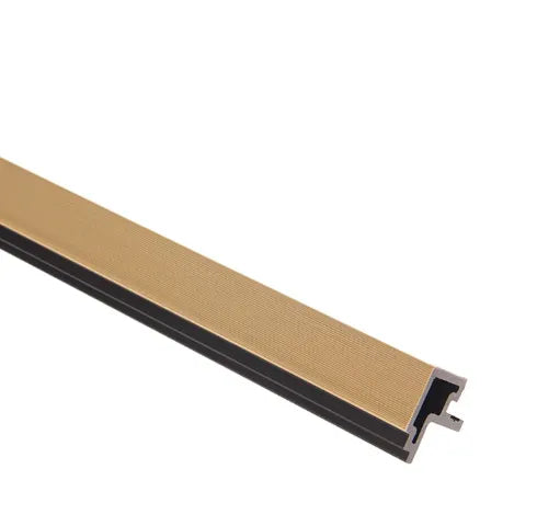 EXTERIOR SLAT FITTED CORNER TRIM