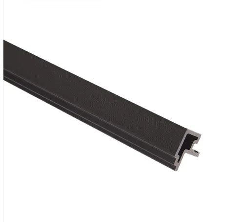 EXTERIOR SLAT FITTED CORNER TRIM
